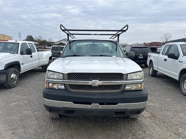 Image of Chevrolet 2500 equipment image 4