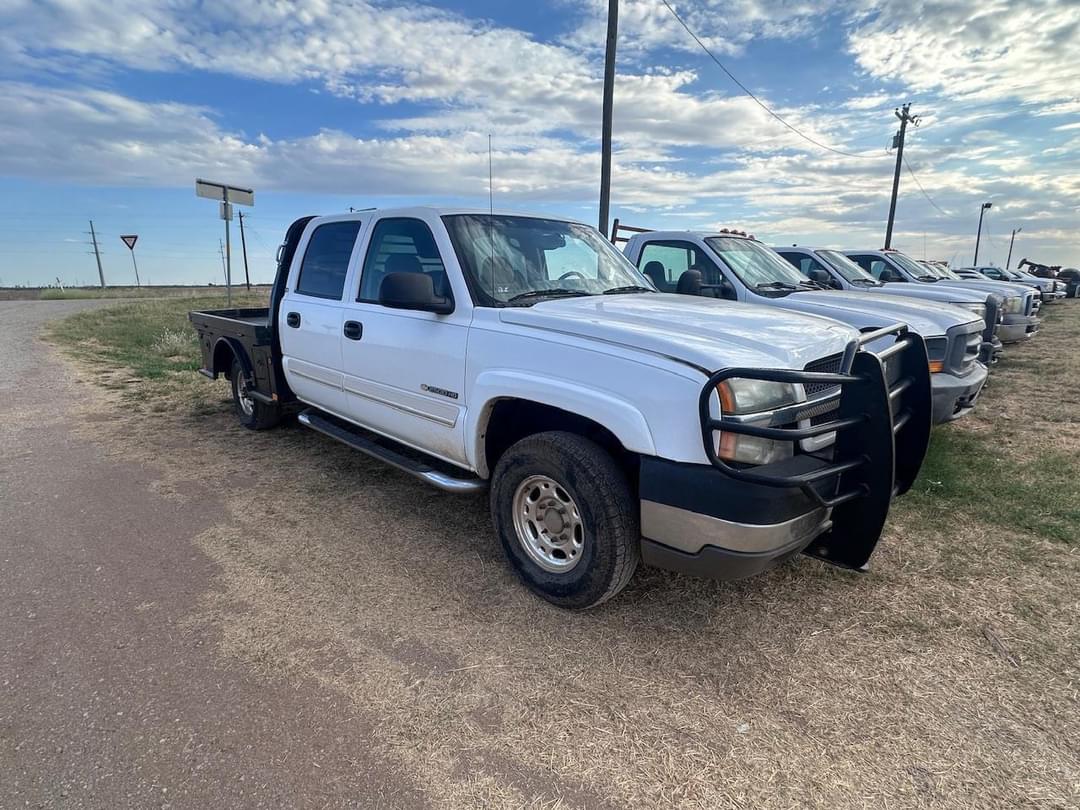 Image of Chevrolet 2500 Primary image
