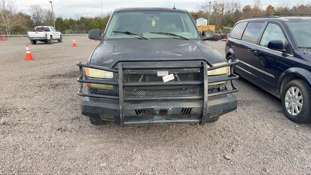 Image of Chevrolet 2500 equipment image 1