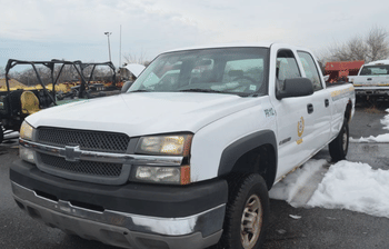 2004 Chevrolet 2500HD Equipment Image0