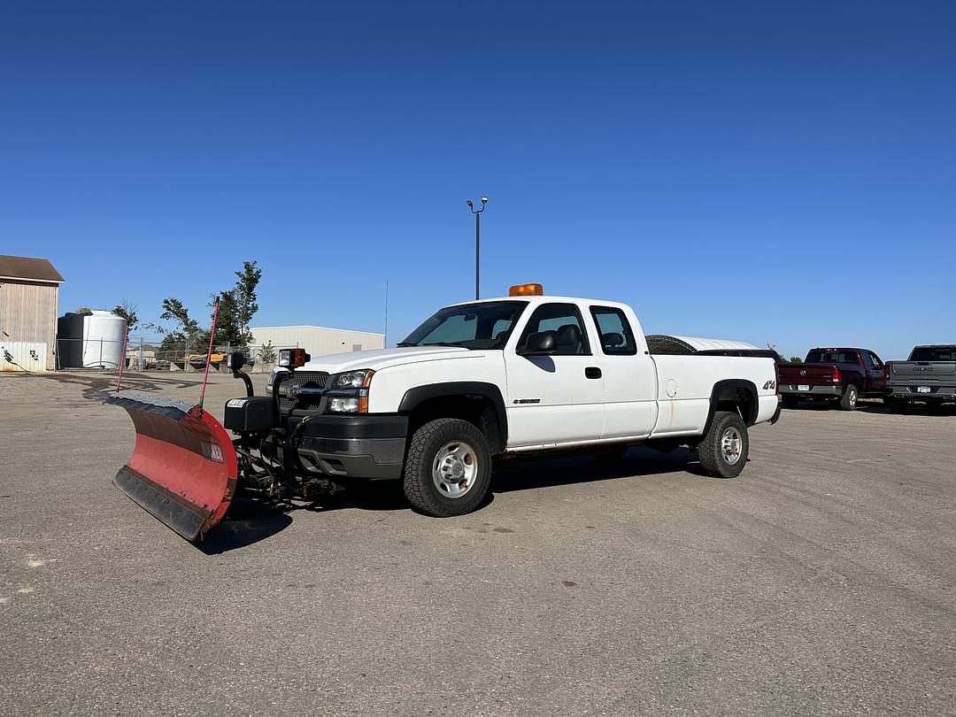 Image of Chevrolet 2500HD Primary image