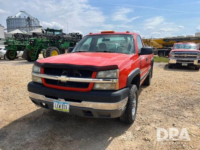 Image of Chevrolet 2500HD equipment image 1