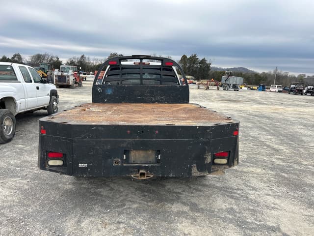 Image of Chevrolet 3500 equipment image 2