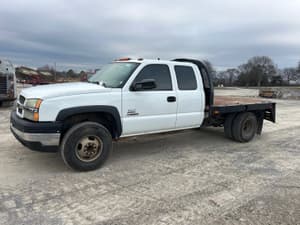 2004 Chevrolet 3500 Image