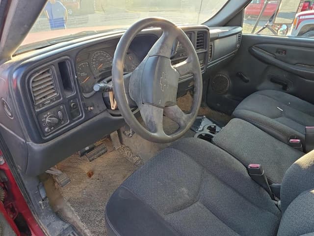 Image of Chevrolet 3500HD equipment image 4