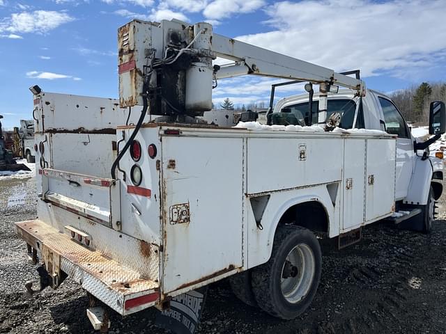 Image of Chevrolet 4500 equipment image 4