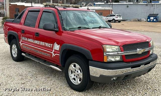 Image of Chevrolet Avalanche equipment image 2