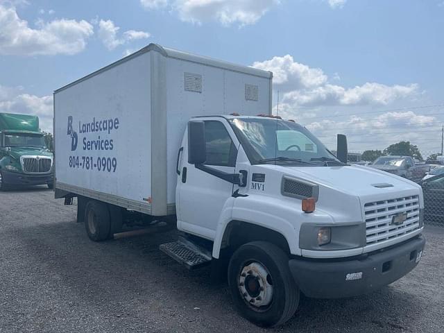 Image of Chevrolet C4500 equipment image 3
