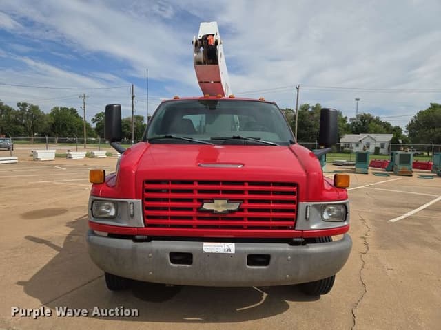 Image of Chevrolet C4500 equipment image 1