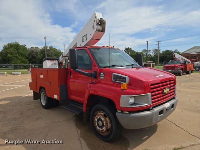 Image of Chevrolet C4500 equipment image 3