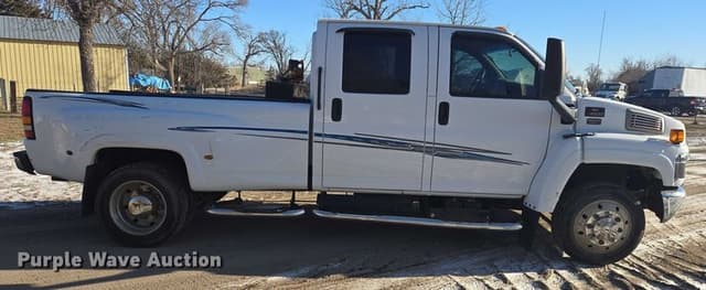 Image of Chevrolet C4500 equipment image 3