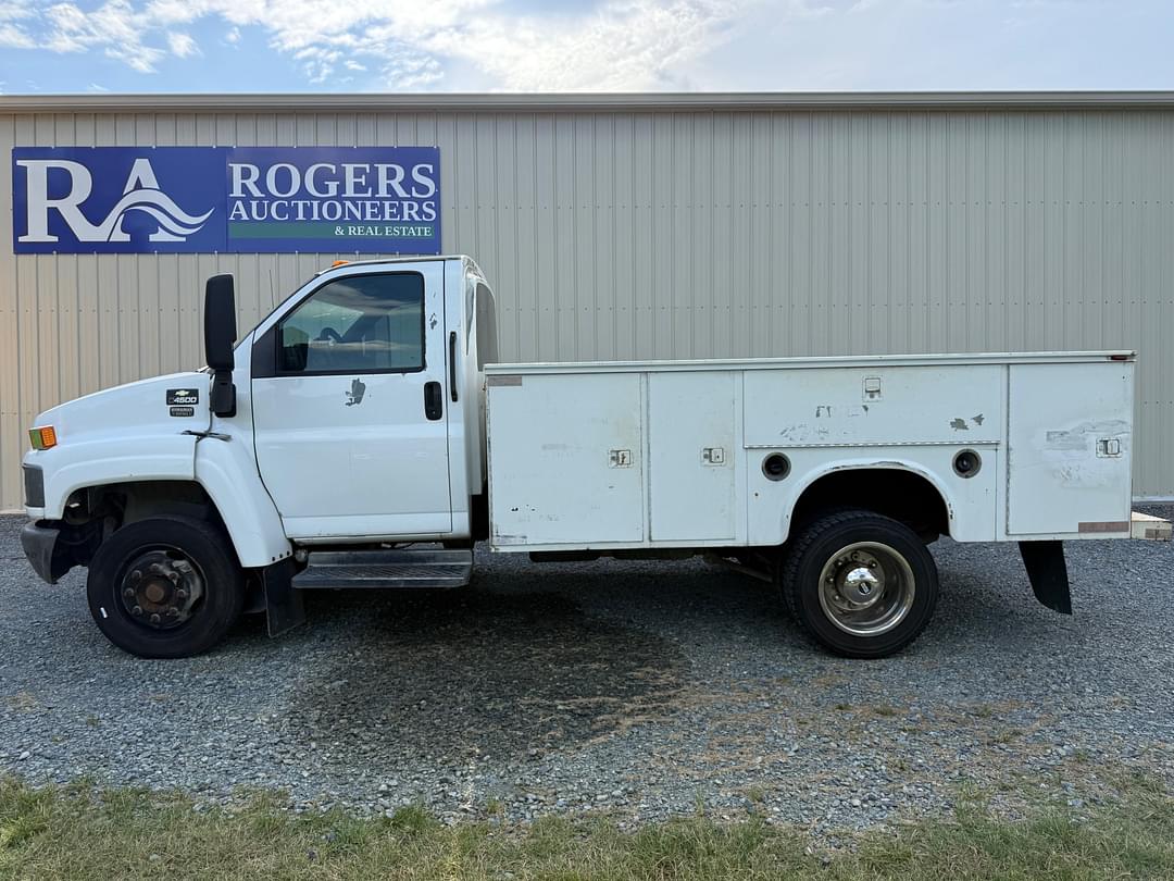 Image of Chevrolet C4500 Primary image