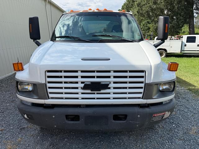 Image of Chevrolet C4500 equipment image 3
