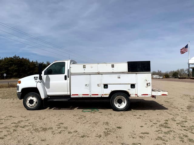 Image of Chevrolet C4500 equipment image 1