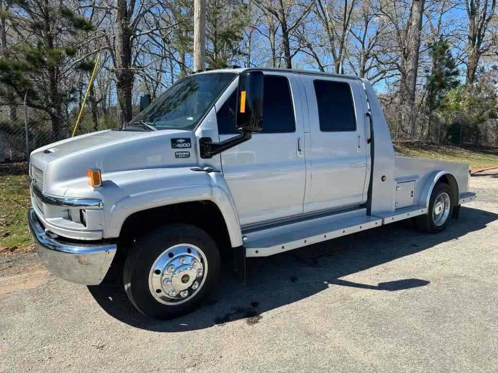 Image of Chevrolet C4500 Primary image