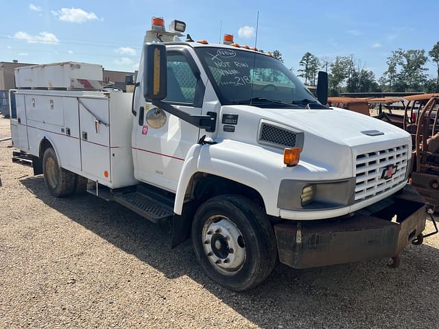 Image of Chevrolet C5500 equipment image 4