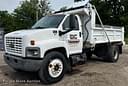 2004 Chevrolet C6500 Image
