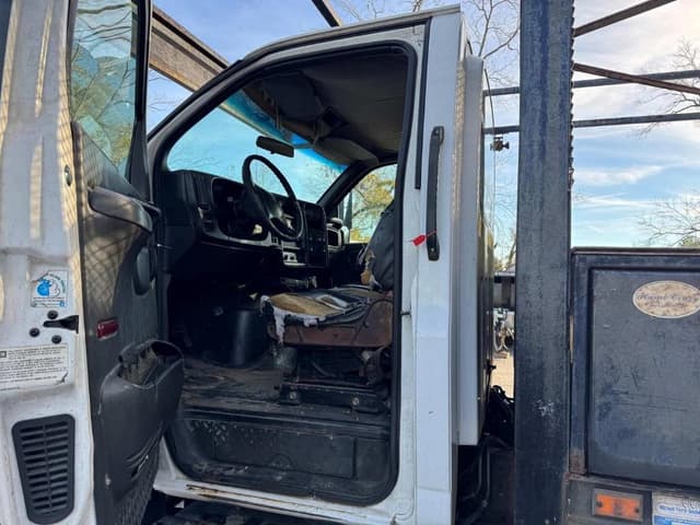 2004 Chevrolet C7500 Lot No. 145 Other Equipment For Sale with 242,600 ...