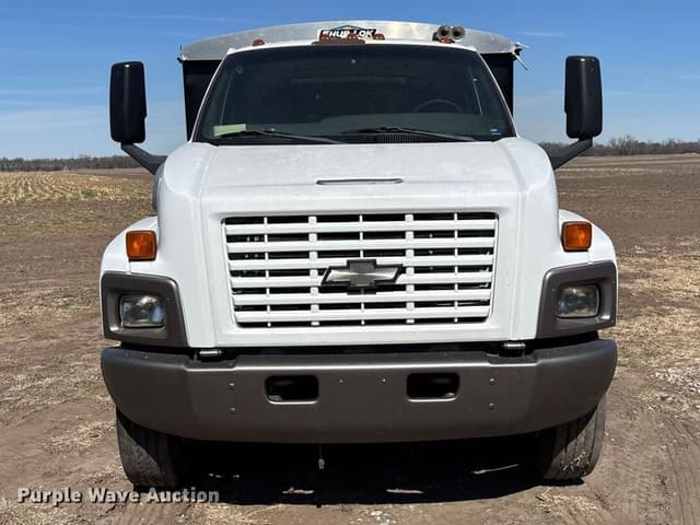 Image of Chevrolet C8500 equipment image 1