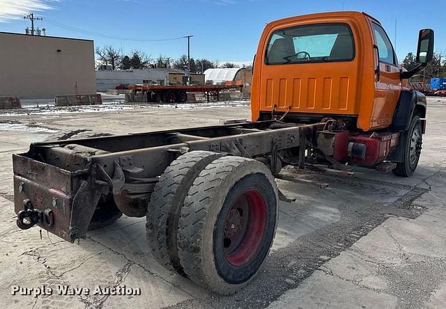 Image of Chevrolet C8500 equipment image 4