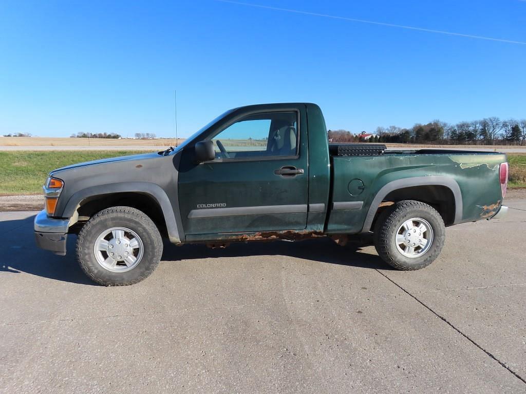 Image of Chevrolet Colorado Primary image