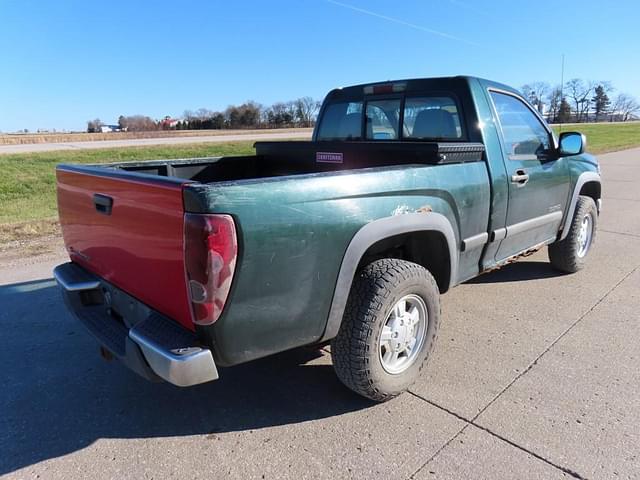 Image of Chevrolet Colorado equipment image 3