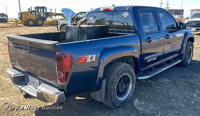 Image of Chevrolet Colorado equipment image 4