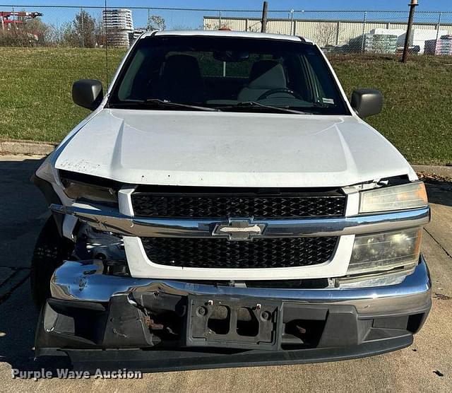 Image of Chevrolet Colorado equipment image 1