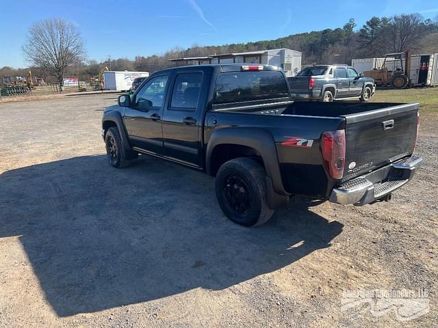 Image of Chevrolet Colorado equipment image 1