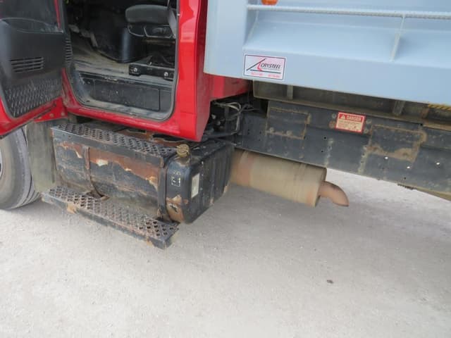 Image of Chevrolet C8500 equipment image 4