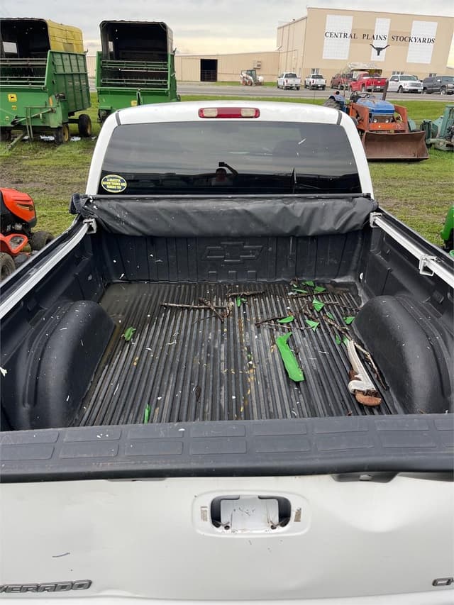 Image of Chevrolet 1500 equipment image 4