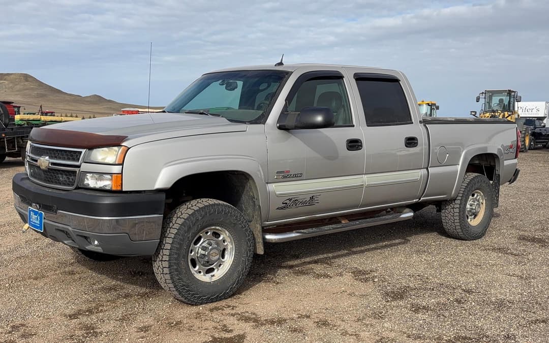 Image of Chevrolet 2500HD Primary image