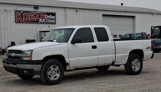 Image of Chevrolet 1500 equipment image 1