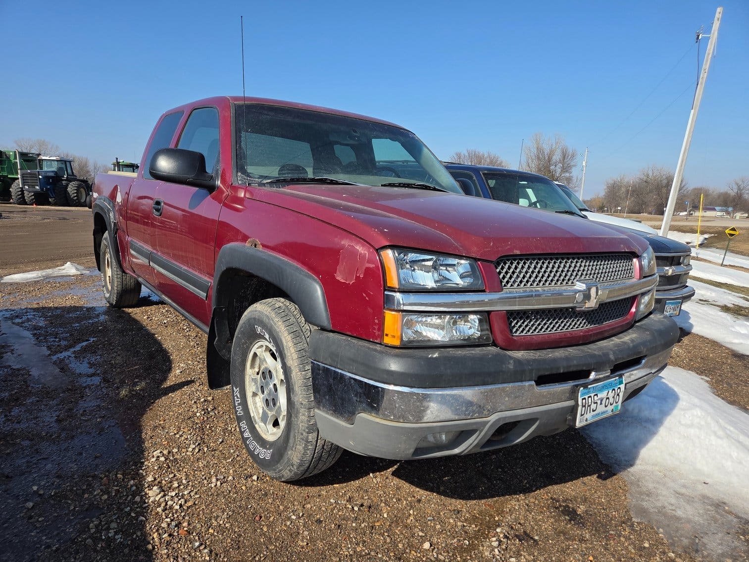 2004 Chevrolet Silverado Equipment Image0