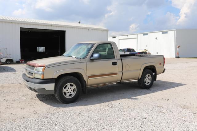 Image of Chevrolet 1500 equipment image 1
