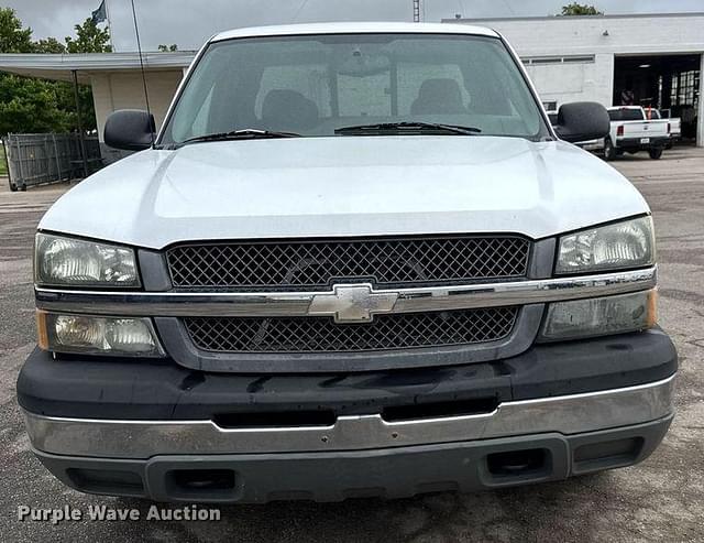 Image of Chevrolet 1500 equipment image 1