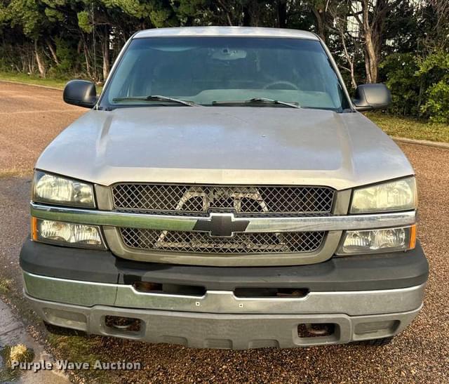 Image of Chevrolet 1500 equipment image 1