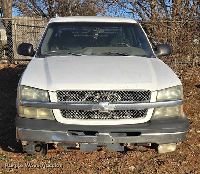 Image of Chevrolet 1500 equipment image 1