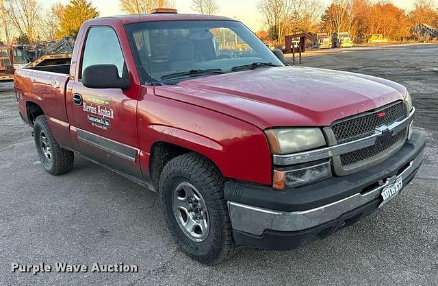 Image of Chevrolet 1500 equipment image 2