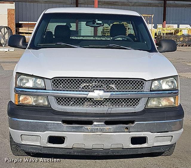 Image of Chevrolet 1500 equipment image 1