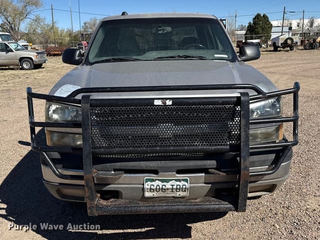 Image of Chevrolet 2500 equipment image 1