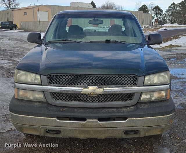 Image of Chevrolet 2500 equipment image 1