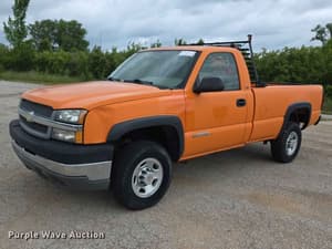 2004 Chevrolet 2500HD Image