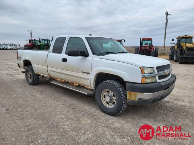 Image of Chevrolet 2500 equipment image 1