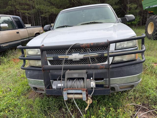 Image of Chevrolet 2500 equipment image 2