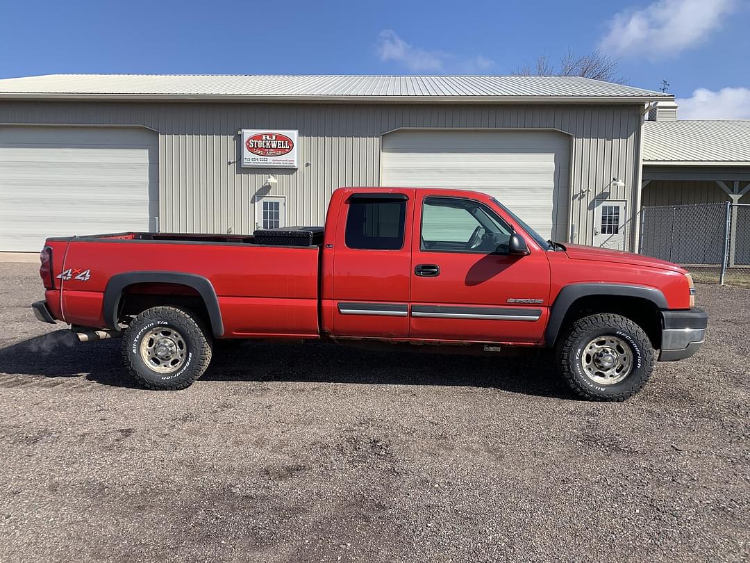 Image of Chevrolet 2500HD Primary image