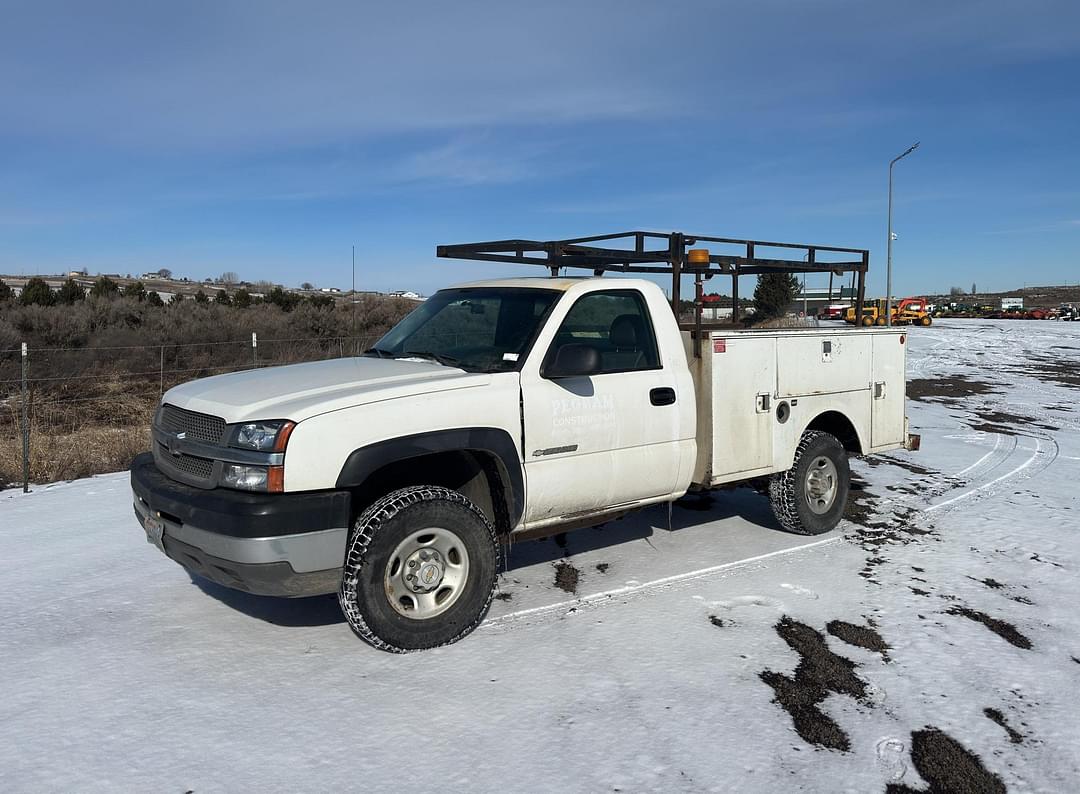 Image of Chevrolet 2500HD Primary image