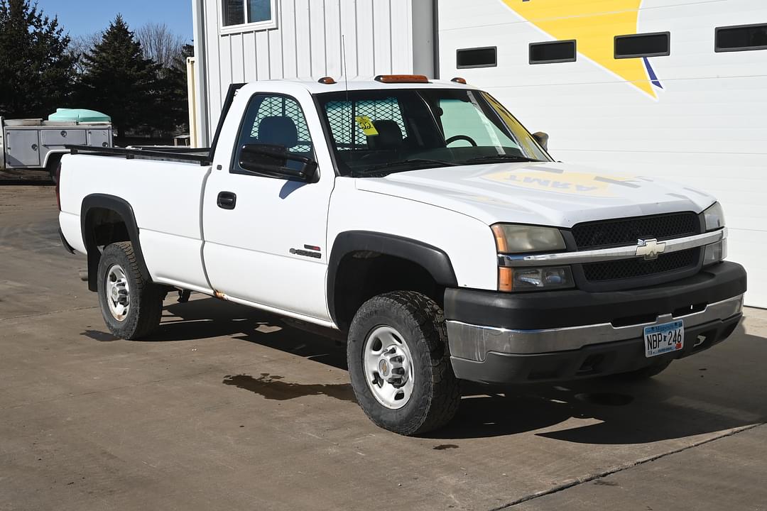 Image of Chevrolet 2500HD Primary image