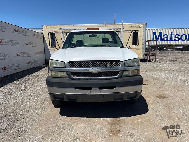 Image of Chevrolet 3500 equipment image 1
