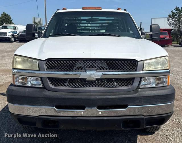 Image of Chevrolet 3500 equipment image 1